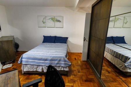 Casa à venda com 100m², 3 quartos e 2 vagas Casa à venda com 100m², 3 quartos e 2 vagasSuíte 1