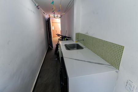 Casa à venda com 100m², 3 quartos e 2 vagas Casa à venda com 100m², 3 quartos e 2 vagasÁrea de Serviço