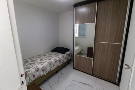 Casa à venda com 100m², 3 quartos e 2 vagas Casa à venda com 100m², 3 quartos e 2 vagasQuarto
