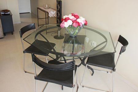 Apartamento para alugar com 86m², 2 quartos e 1 vagaSala