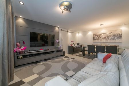 Apartamento para alugar com 137m², 3 quartos e 3 vagasSala