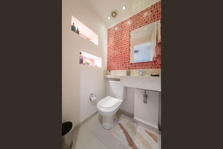 Apartamento para alugar com 137m², 3 quartos e 3 vagasLavabo