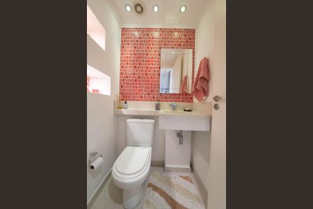 Apartamento para alugar com 137m², 3 quartos e 3 vagasLavabo