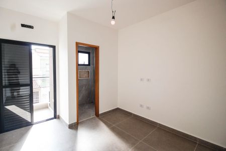 Casa à venda com 114m², 3 quartos e 2 vagasSuíte