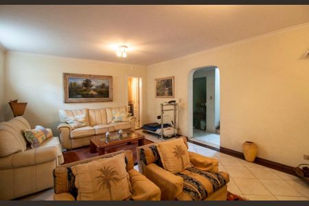 Casa à venda com 4 quartos, 250m² em Brooklin, São Paulo