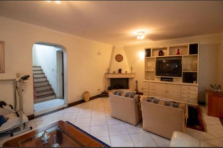 Casa à venda com 4 quartos, 250m² em Brooklin, São Paulo