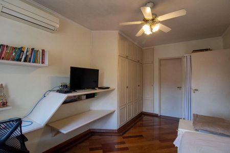 Casa à venda com 4 quartos, 250m² em Brooklin, São Paulo