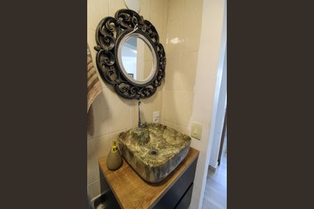 Banheiro de apartamento para alugar com 2 quartos, 70m² em Jardim Boa Vista (zona Oeste), São Paulo