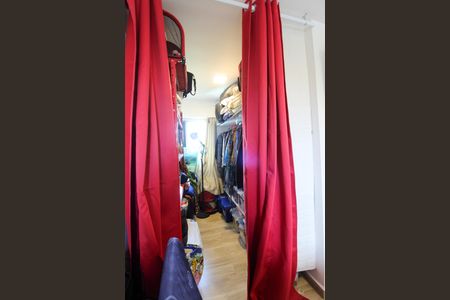 Apartamento à venda com 70m², 2 quartos e 1 vagaCloset da Suíte