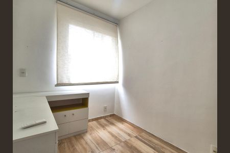 Casa de condomínio à venda com 85m², 3 quartos e 2 vagasQuarto