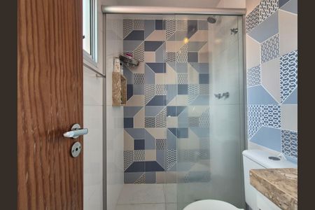 Casa de condomínio à venda com 85m², 3 quartos e 2 vagasBanheiro da Suíte