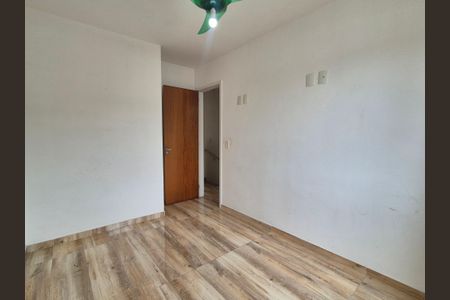 Casa de condomínio à venda com 85m², 3 quartos e 2 vagasQuarto 2