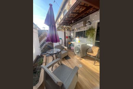 Casa de condomínio à venda com 85m², 3 quartos e 2 vagasÁrea de Serviço