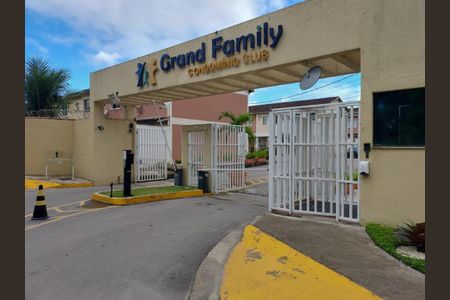 Casa de condomínio à venda com 85m², 3 quartos e 2 vagasFachada