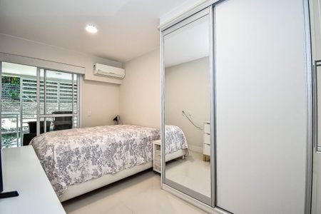 Apartamento à venda com 119m², 3 quartos e 2 vagas