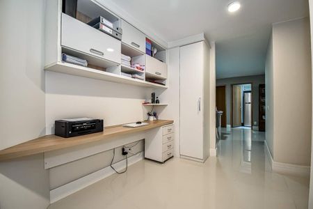 Apartamento à venda com 119m², 3 quartos e 2 vagas