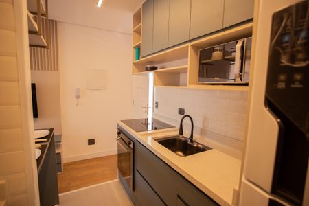 Apartamento à venda com 24m², 1 quarto e sem vaga Apartamento à venda com 24m², 1 quarto e sem vagaCozinha e Área de Serviço