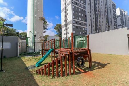 Apartamento à venda com 34m², 2 quartos e sem vaga Apartamento à venda com 34m², 2 quartos e sem vagaÁrea comum - Playground