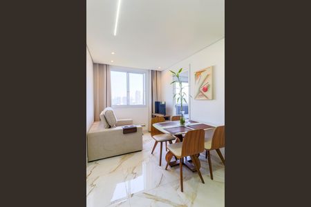 Apartamento à venda com 34m², 2 quartos e sem vaga Apartamento à venda com 34m², 2 quartos e sem vagaSala