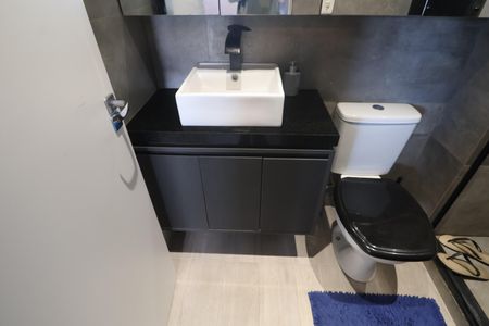 Apartamento à venda com 60m², 1 quarto e 2 vagasBanheiro