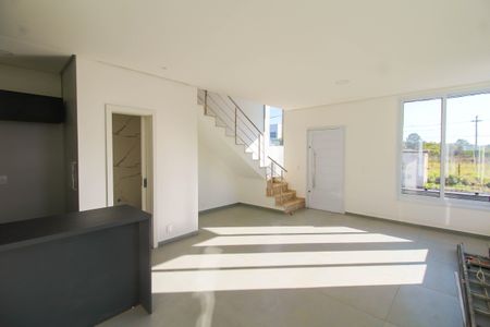 Casa à venda com 80m², 2 quartos e 2 vagas Casa à venda com 80m², 2 quartos e 2 vagasSala