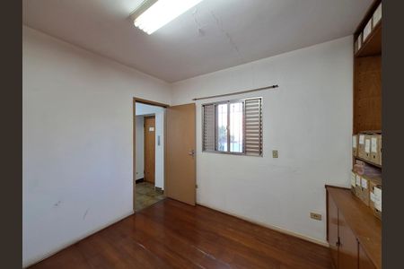 Casa à venda com 170m², 4 quartos e 2 vagasQuarto 1