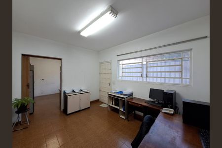 Casa à venda com 170m², 4 quartos e 2 vagasCopa