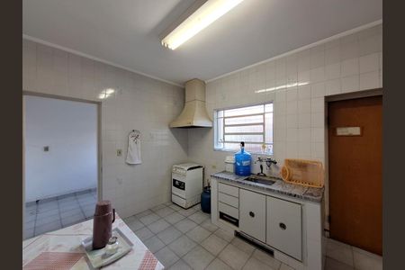 Casa à venda com 170m², 4 quartos e 2 vagasCozinha