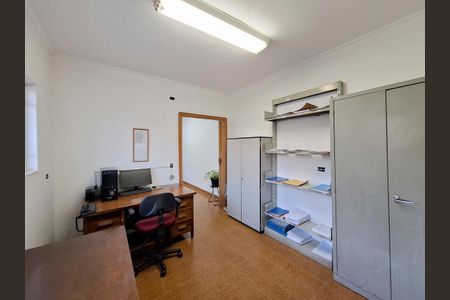 Casa à venda com 170m², 4 quartos e 2 vagasCopa