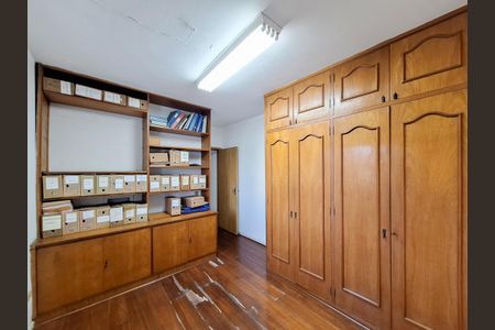 Casa à venda com 170m², 4 quartos e 2 vagasQuarto 1