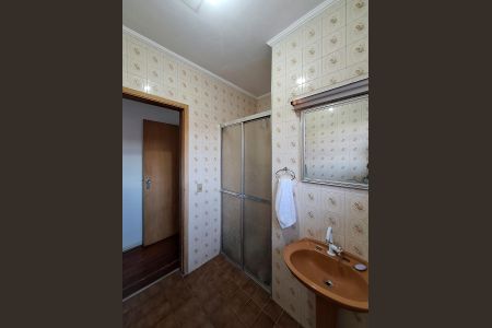 Casa à venda com 170m², 4 quartos e 2 vagasBanheiro da Suíte 2