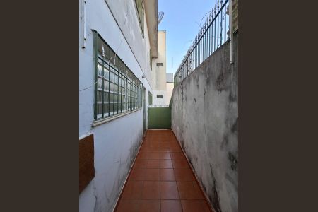 Casa à venda com 170m², 4 quartos e 2 vagasÁrea comum