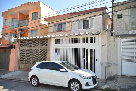 Casa à venda com 171m², 3 quartos e 2 vagasFachada