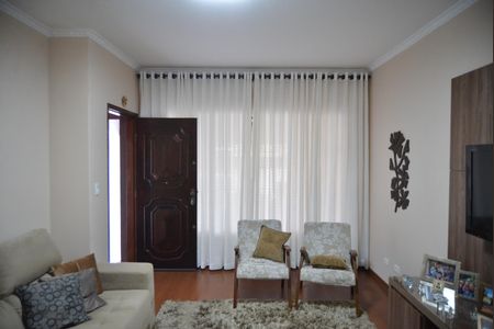 Casa à venda com 171m², 3 quartos e 2 vagasSala