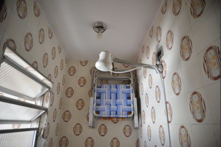 Casa à venda com 171m², 3 quartos e 2 vagasBanheiro de serviço