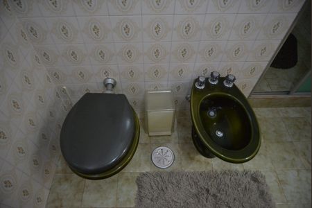 Casa à venda com 171m², 3 quartos e 2 vagasBanheiro Social