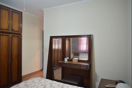 Casa à venda com 171m², 3 quartos e 2 vagasQuarto Suíte