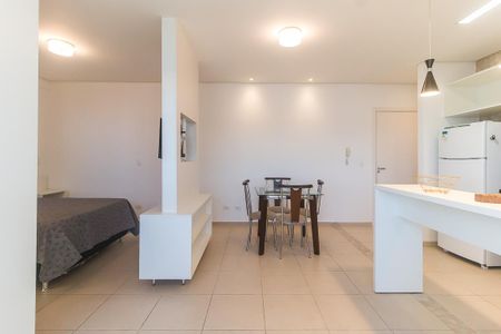 Apartamento para alugar com 42m², 1 quarto e 1 vaga Apartamento para alugar com 42m², 1 quarto e 1 vagaSala/Quarto