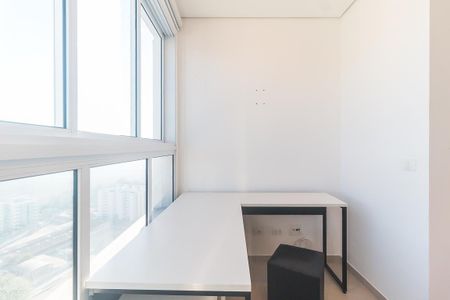 Apartamento para alugar com 42m², 1 quarto e 1 vaga Apartamento para alugar com 42m², 1 quarto e 1 vagaVaranda