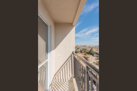 Apartamento à venda com 48m², 2 quartos e 1 vaga Apartamento à venda com 48m², 2 quartos e 1 vagaSacada da Sala