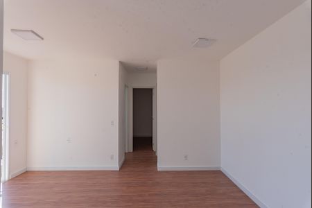 Apartamento à venda com 48m², 2 quartos e 1 vaga Apartamento à venda com 48m², 2 quartos e 1 vagaSala