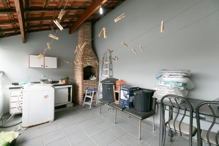 Casa à venda com 135m², 2 quartos e 1 vaga Casa à venda com 135m², 2 quartos e 1 vagaÁrea comum