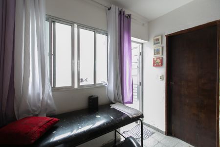 Casa à venda com 135m², 2 quartos e 1 vaga Casa à venda com 135m², 2 quartos e 1 vagaEdícula