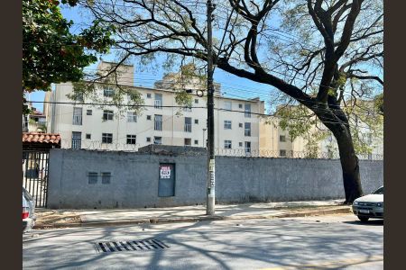 Apartamento à venda com 60m², 2 quartos e 1 vagaFachada