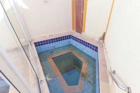 Casa à venda com 450m², 4 quartos e 5 vagasÀrea Externa