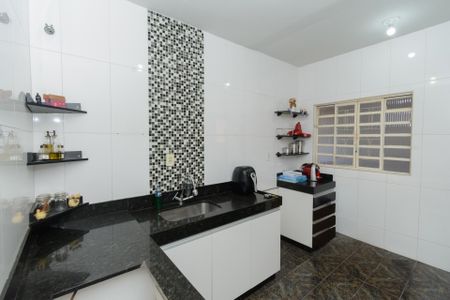 Apartamento à venda com 85m², 2 quartos e 1 vagaCozinha