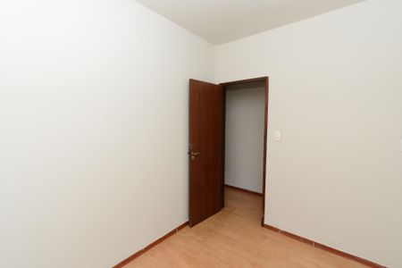 Apartamento à venda com 85m², 2 quartos e 1 vagaQuarto 2