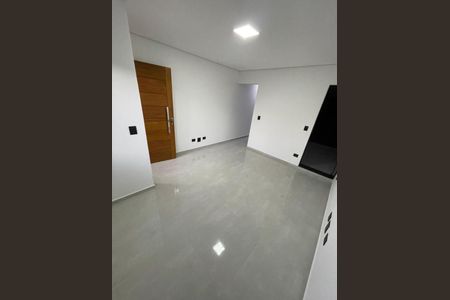 Casa à venda com 110m², 2 quartos e 3 vagas Casa à venda com 110m², 2 quartos e 3 vagasFoto 07