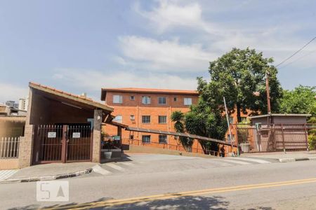Apartamento para alugar com 56m², 2 quartos e 1 vaga Apartamento para alugar com 56m², 2 quartos e 1 vagaFachada