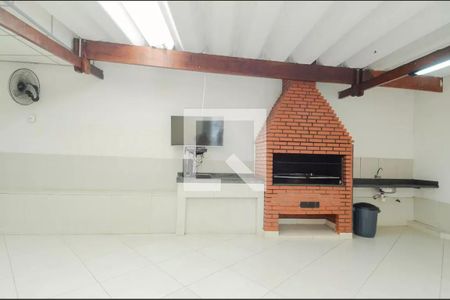 Apartamento para alugar com 56m², 2 quartos e 1 vaga Apartamento para alugar com 56m², 2 quartos e 1 vagaÁrea comum - Salão de festas